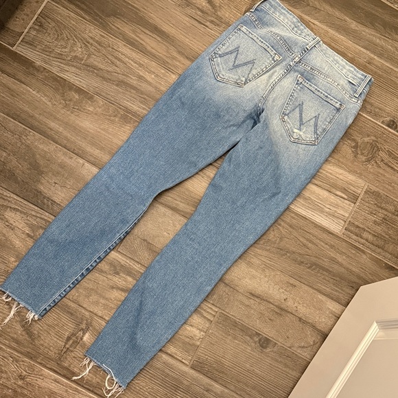MOTHER Light Blue Distressed high waisted looker ankle fray Skinny Jeans - Picture 6 of 7